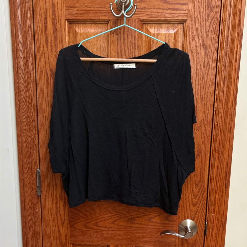 Free People Black Women's Gauzy short sleeve top- S